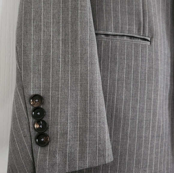 Burberry Blazer - Picture 5 of 16